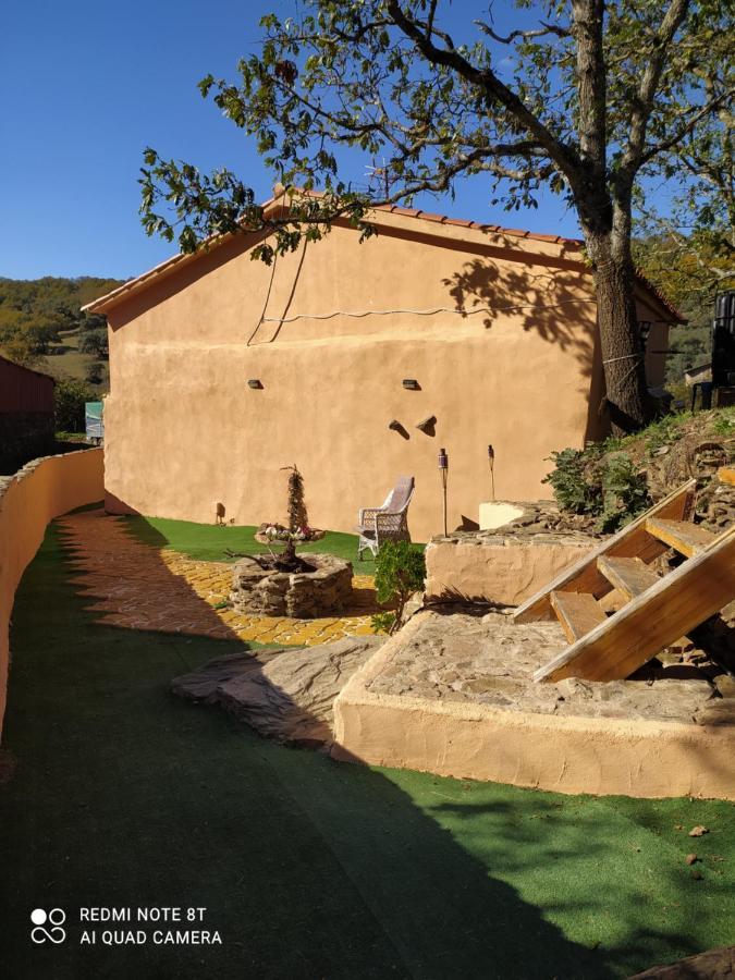 La Casa De Los Bonales Arroyomolinos de León Esterno foto