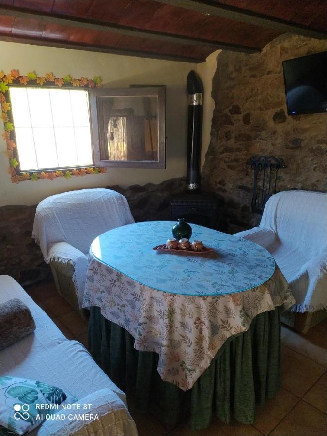 La Casa De Los Bonales Arroyomolinos de León Esterno foto