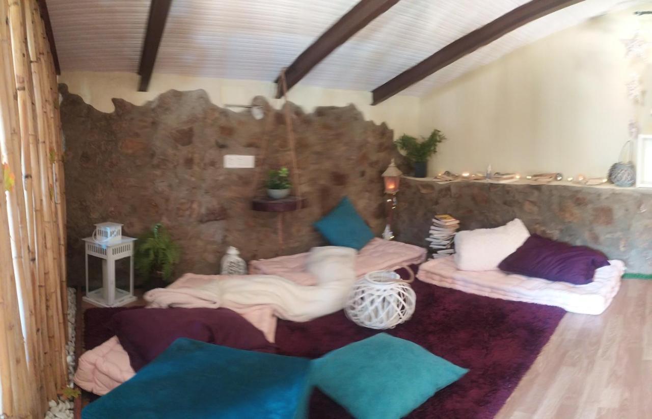 La Casa De Los Bonales Arroyomolinos de León Esterno foto
